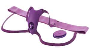 Fantasy For Her Vibro-String „Ultimate Butterfly Strap-on“ mit Fernbedienung